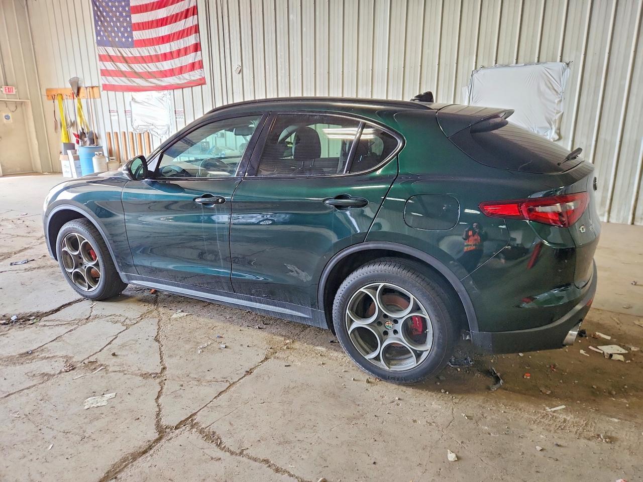 Alfa Romeo Stelvio Sport