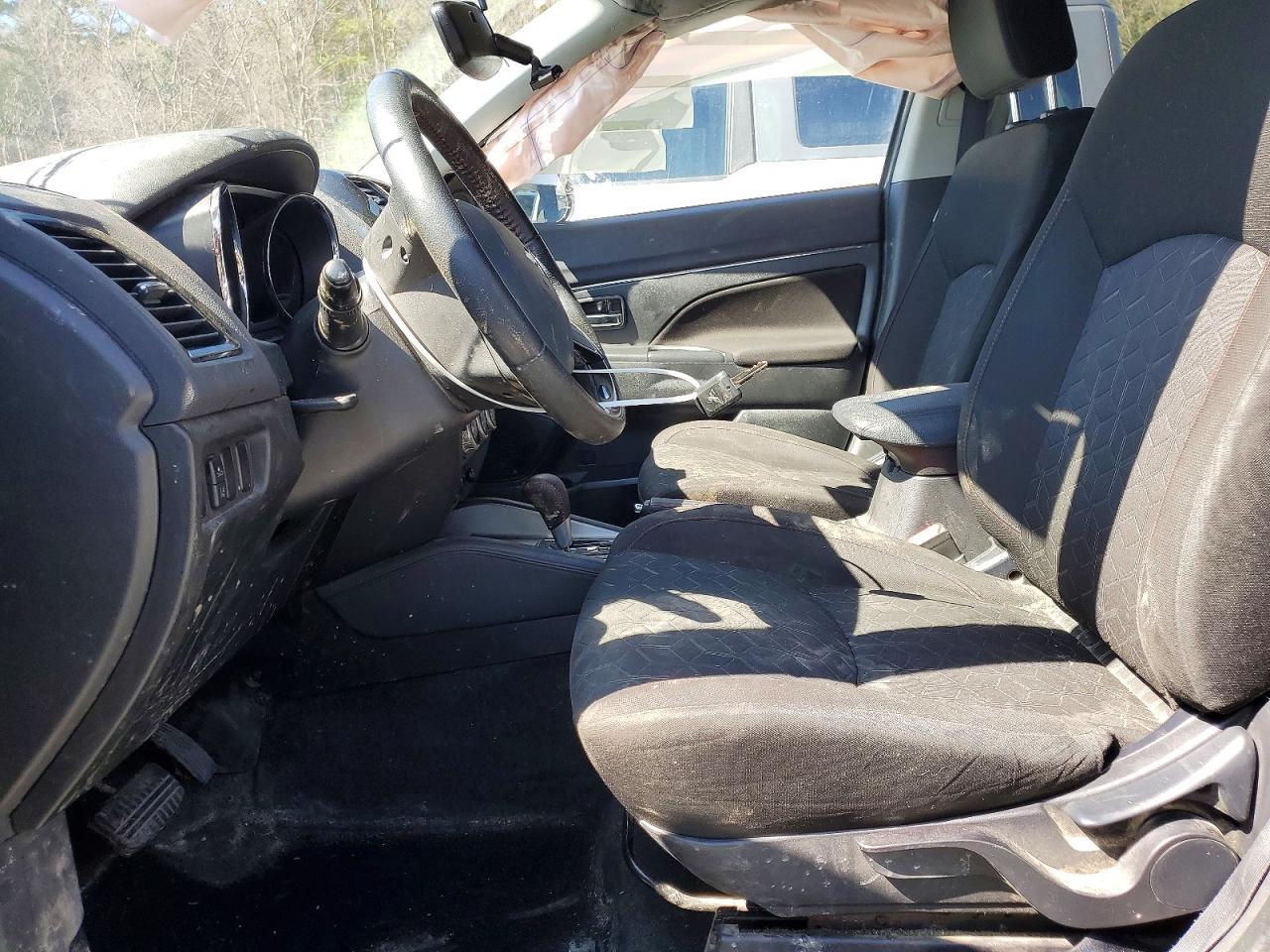 Mitsubishi Outlander S