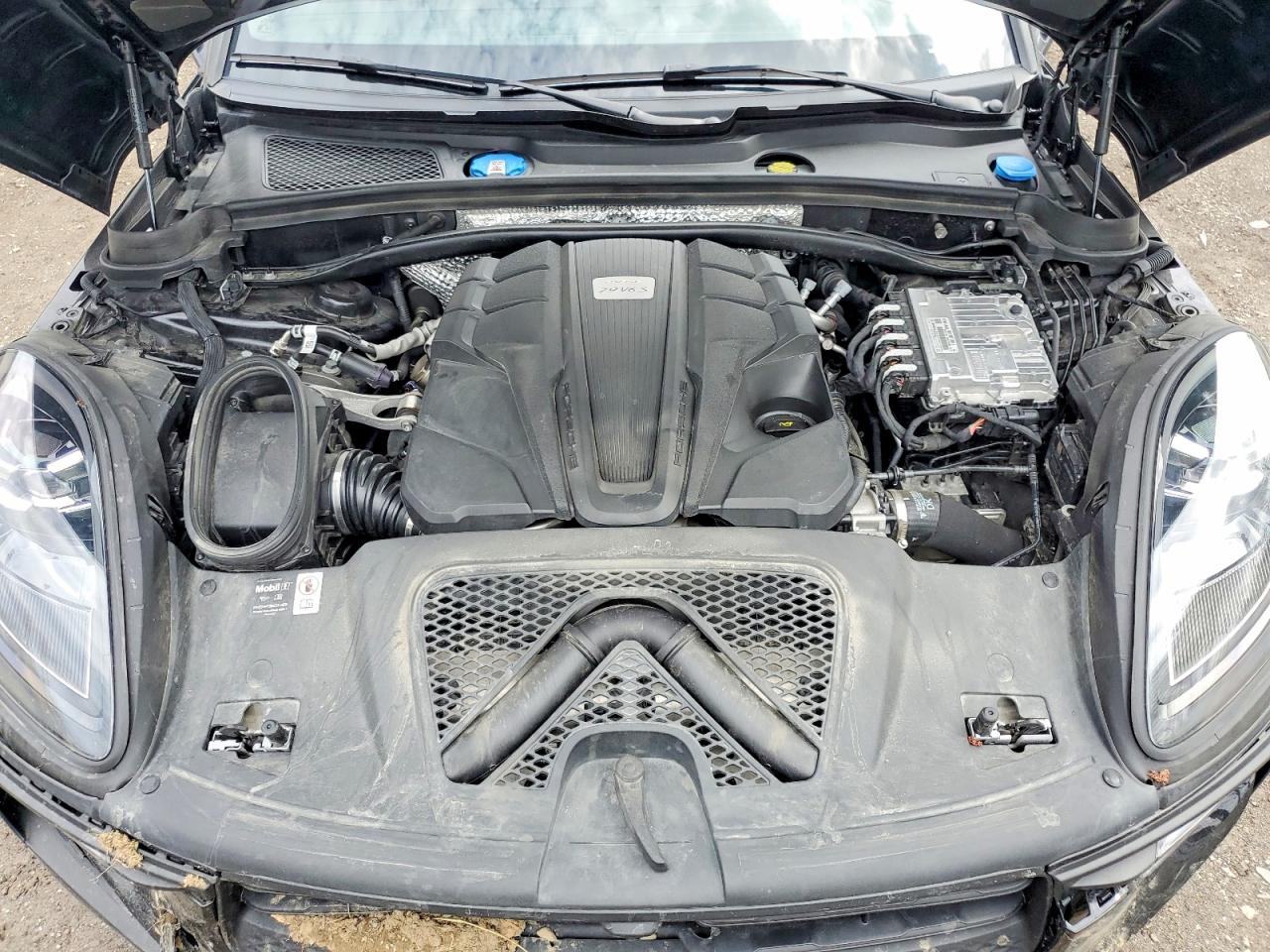 Porsche Macan S