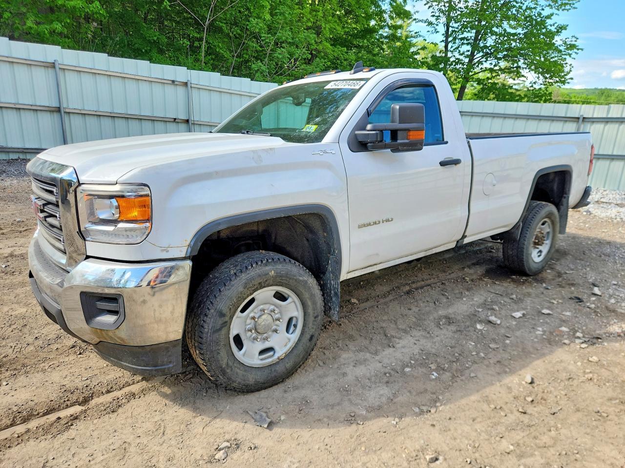 Salvage GMC Sierra Image