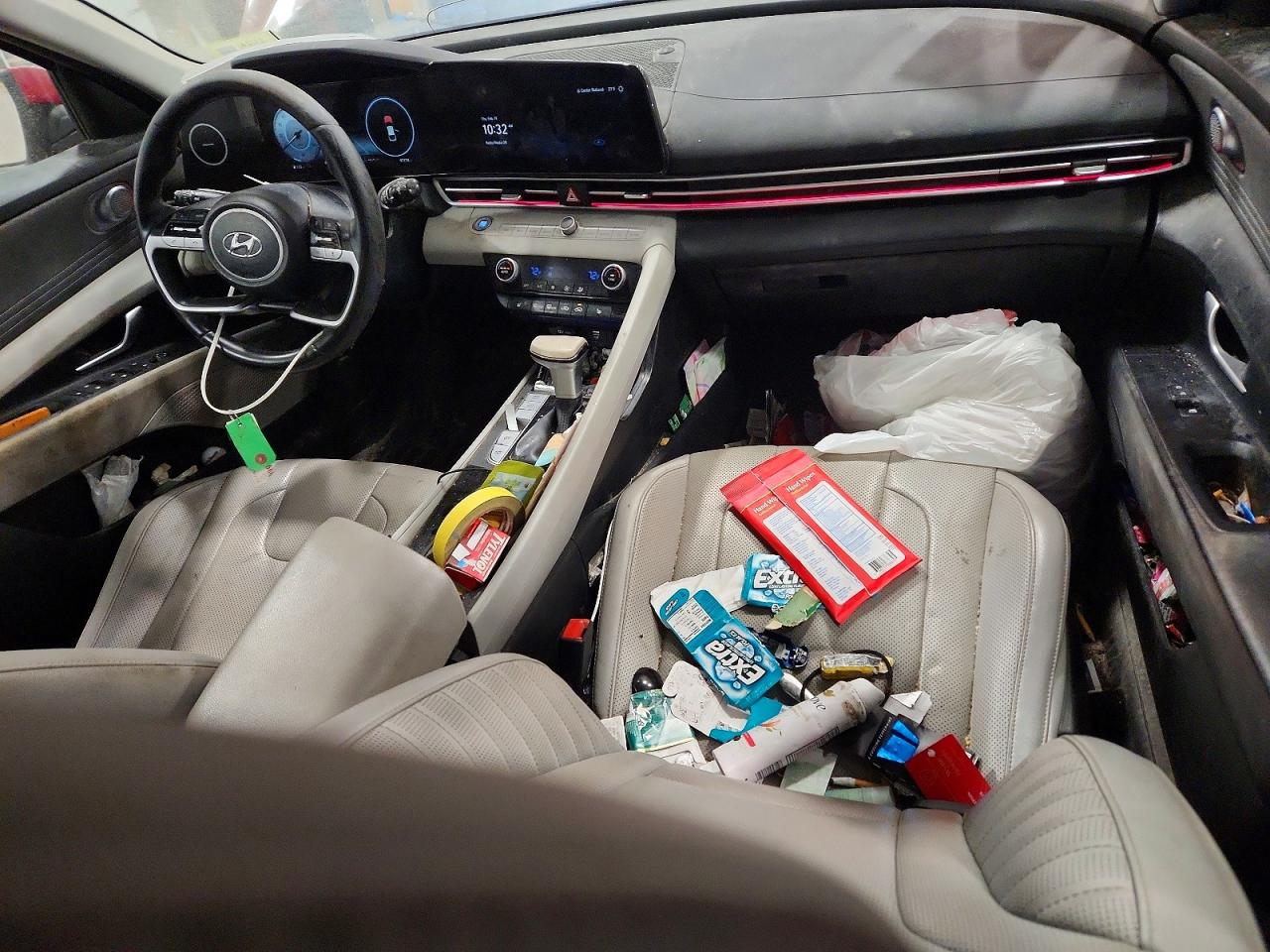 Hyundai ELANTRA Limited