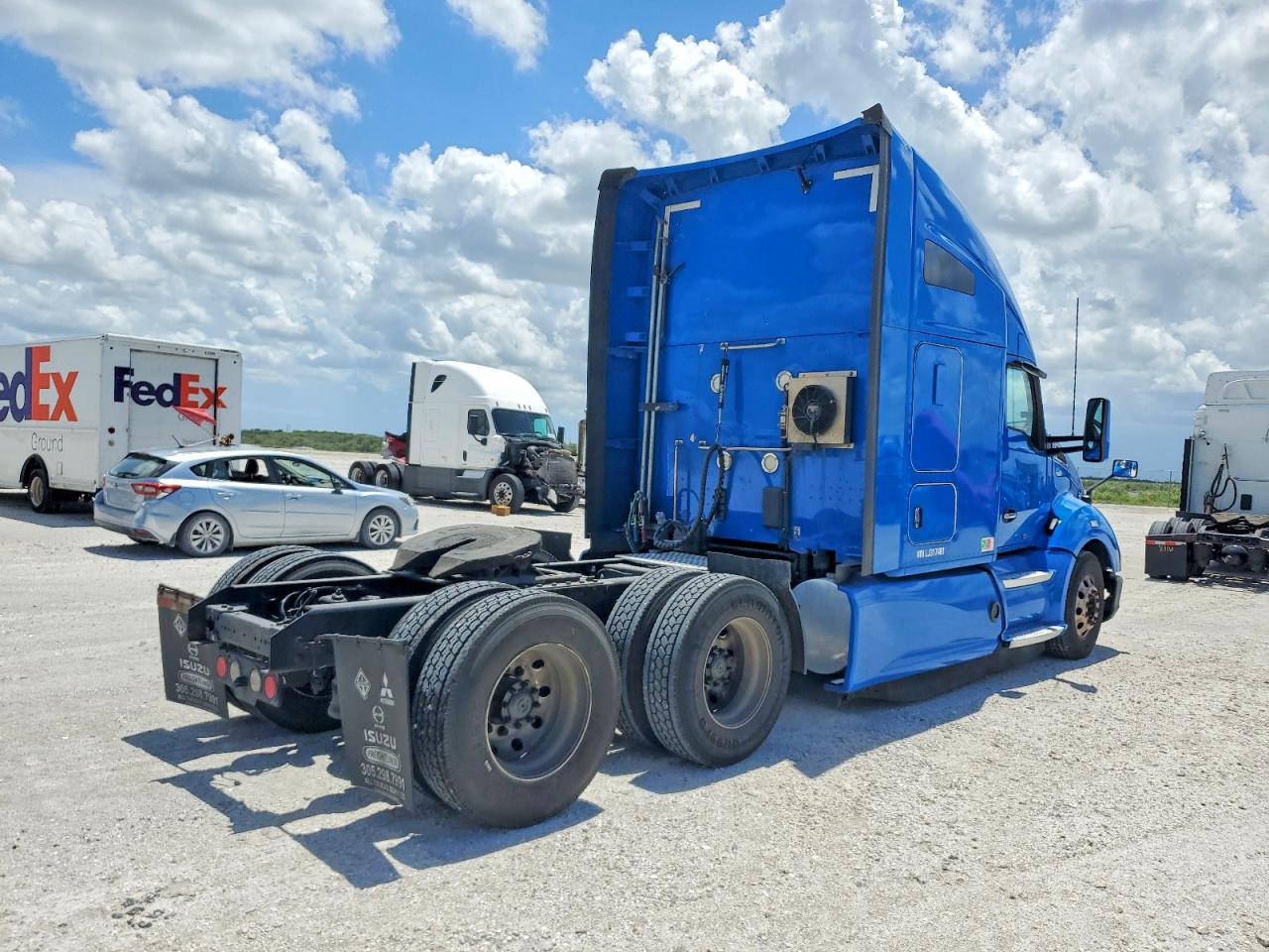 Kenworth Construction