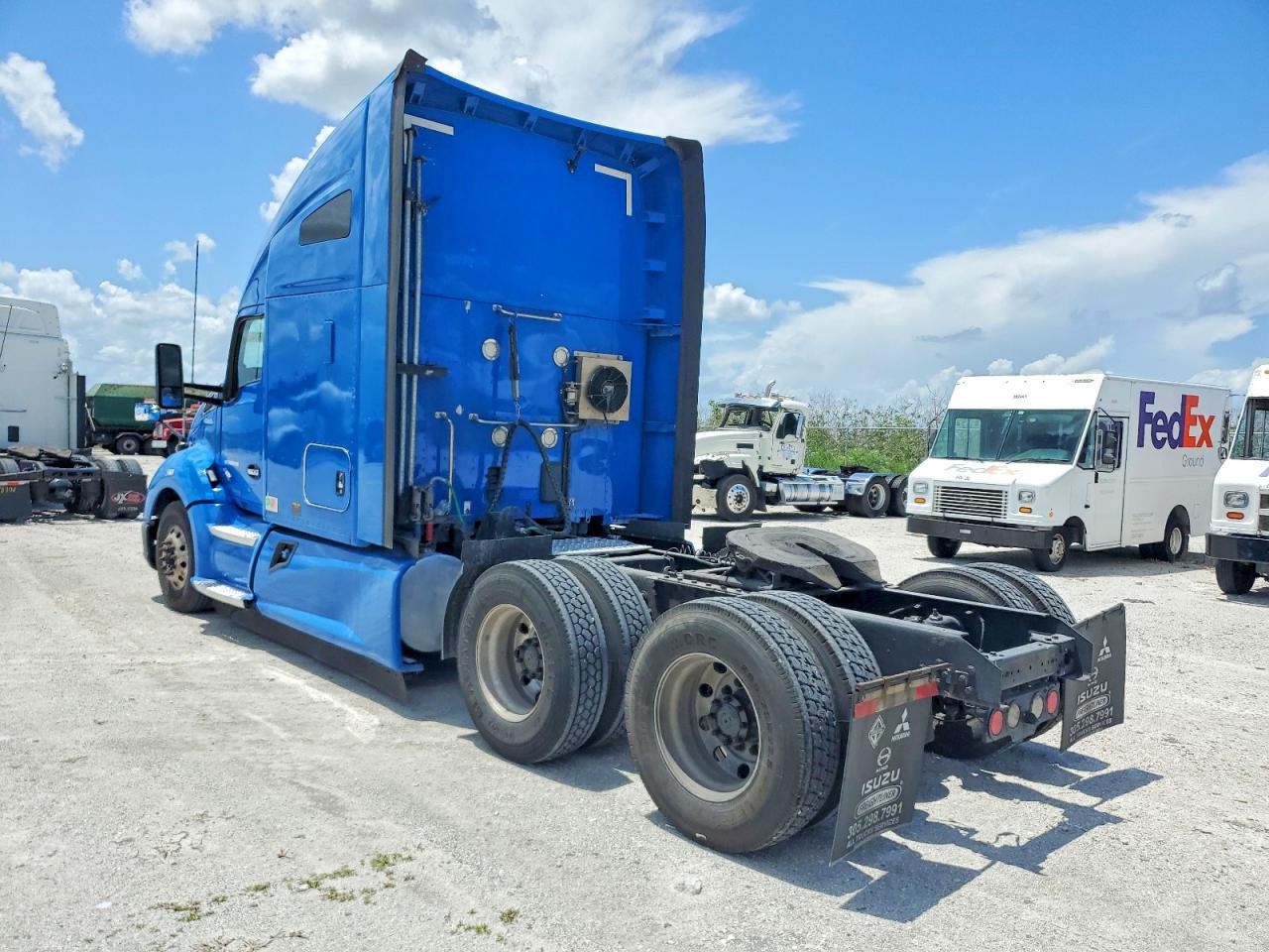 Kenworth Construction