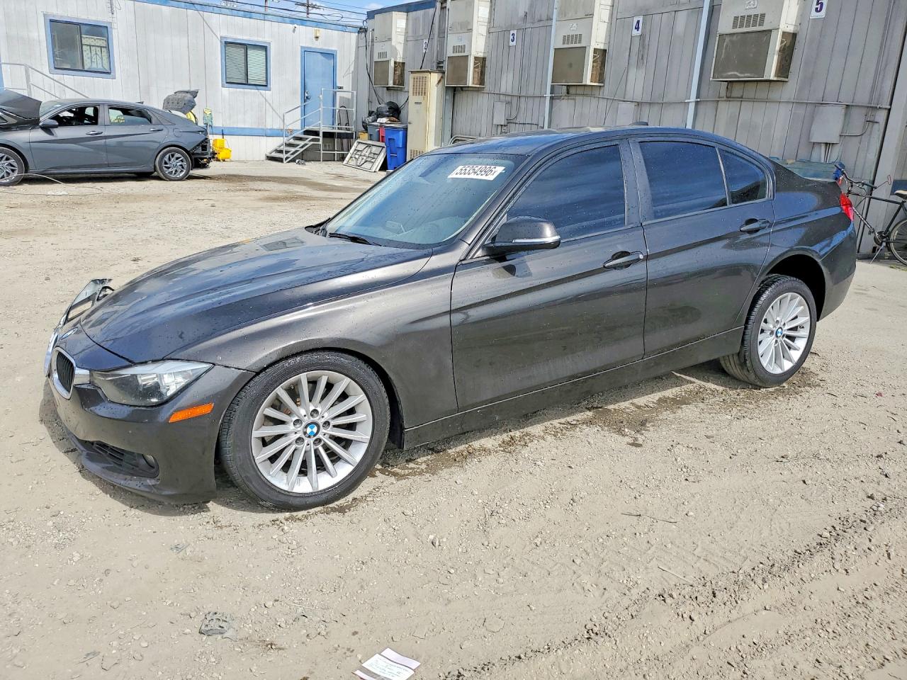 Salvage BMW 3 Series Image