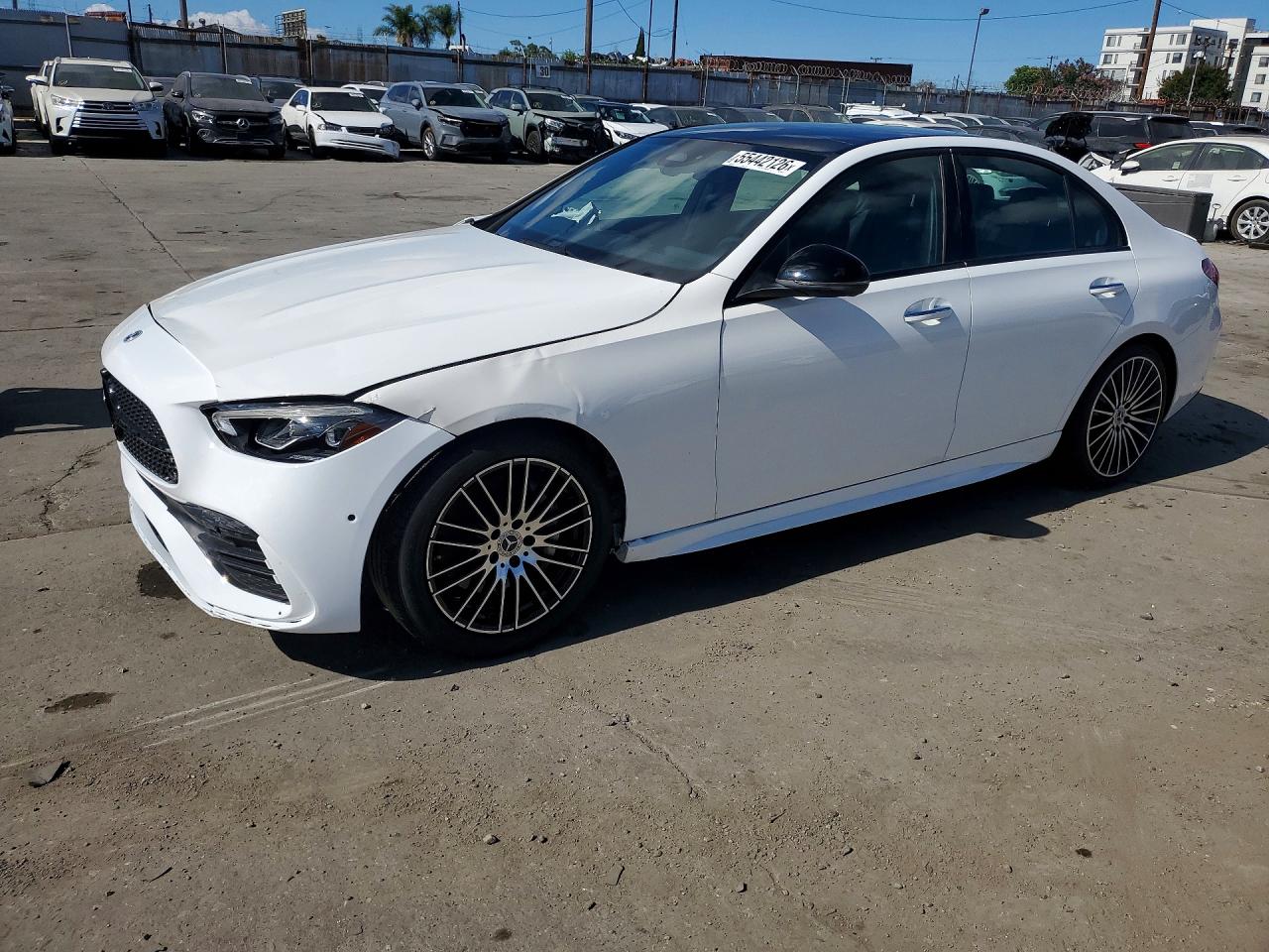 Salvage Mercedes-Benz C-Class Image