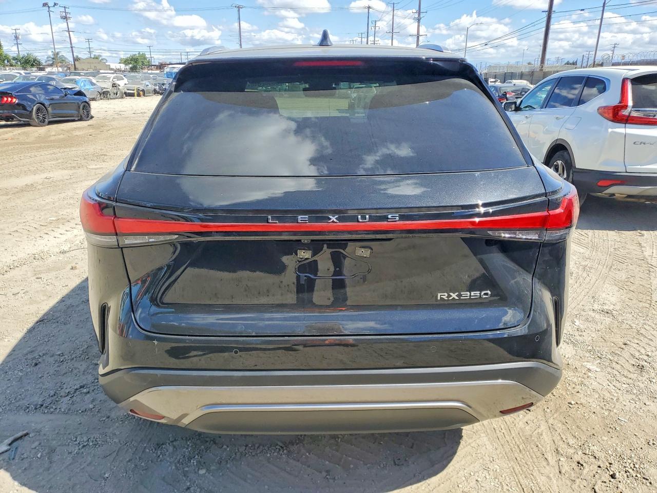 Lexus RX Base