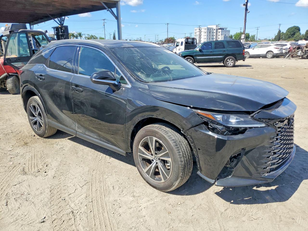 Lexus RX Base