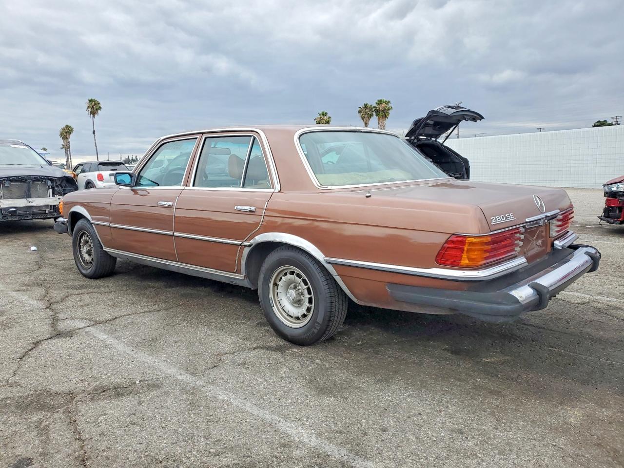 Mercedes-Benz 280-Class Ce
