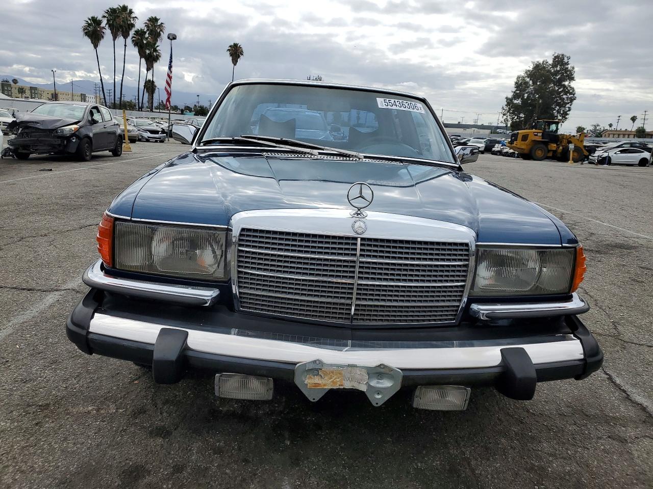 Mercedes-Benz 450-class
