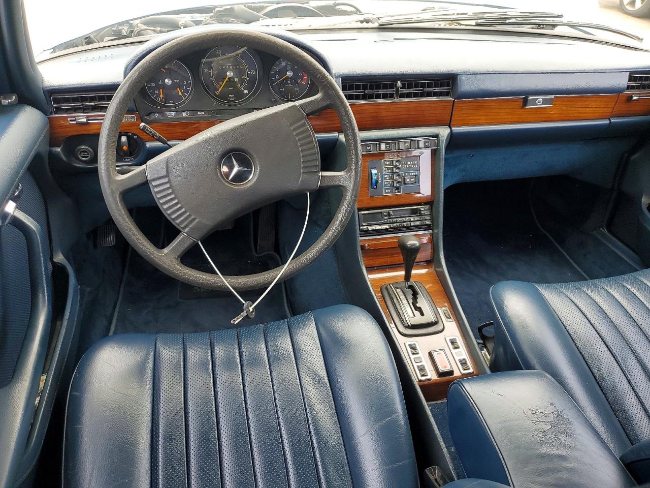 Mercedes-Benz 450-class
