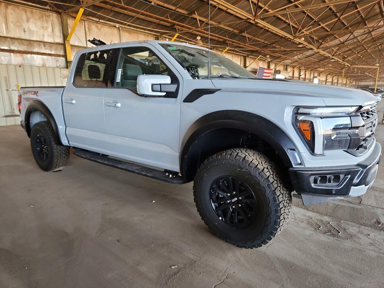 Ford F-150 Raptor