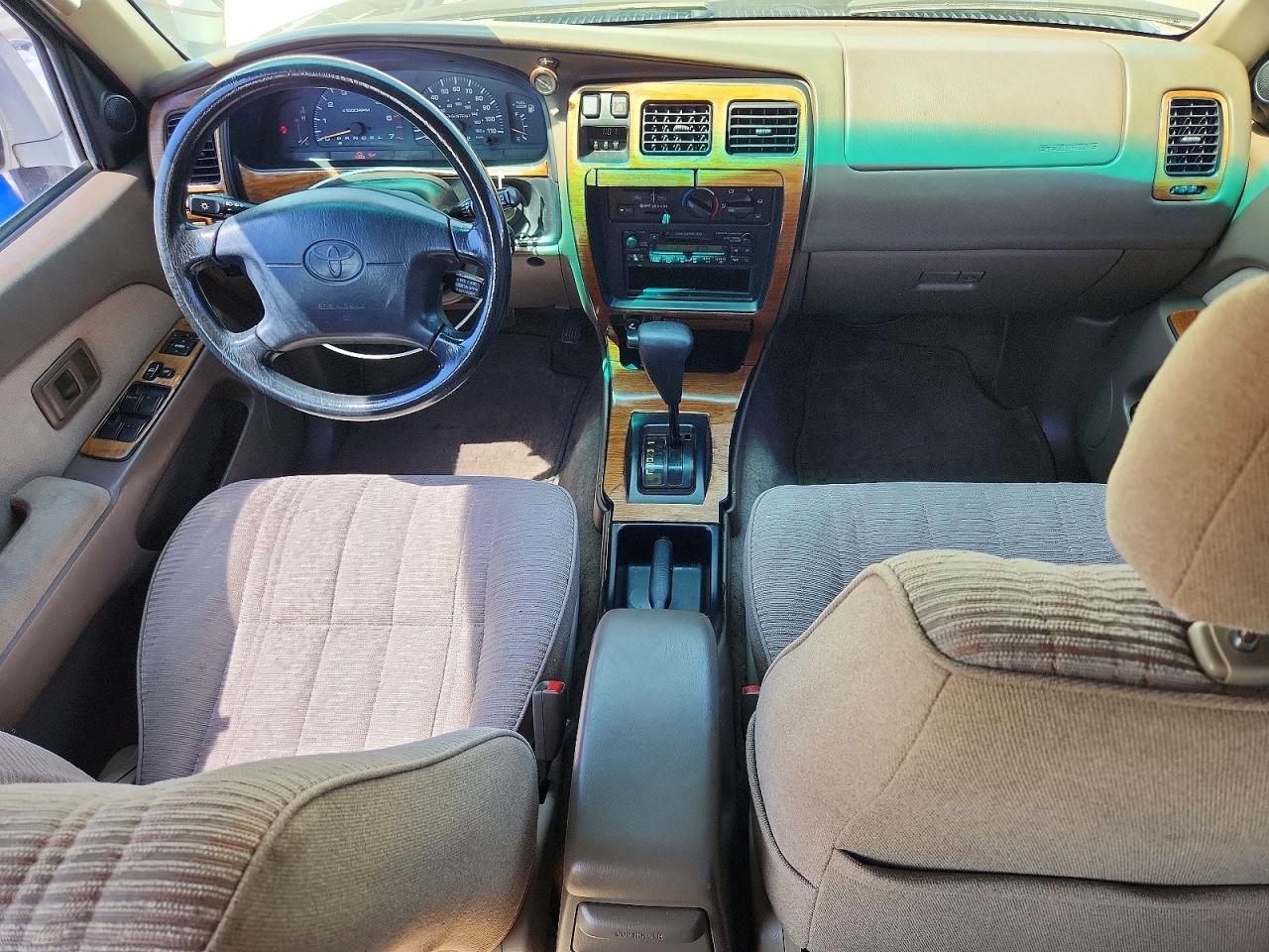 Toyota 4Runner Sr5
