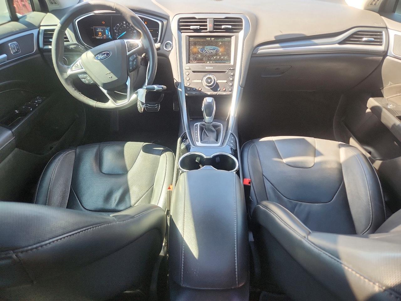 Ford Fusion Titanium Phev