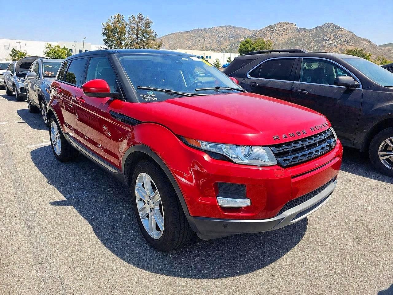 Salvage Land Rover Range Rover Image