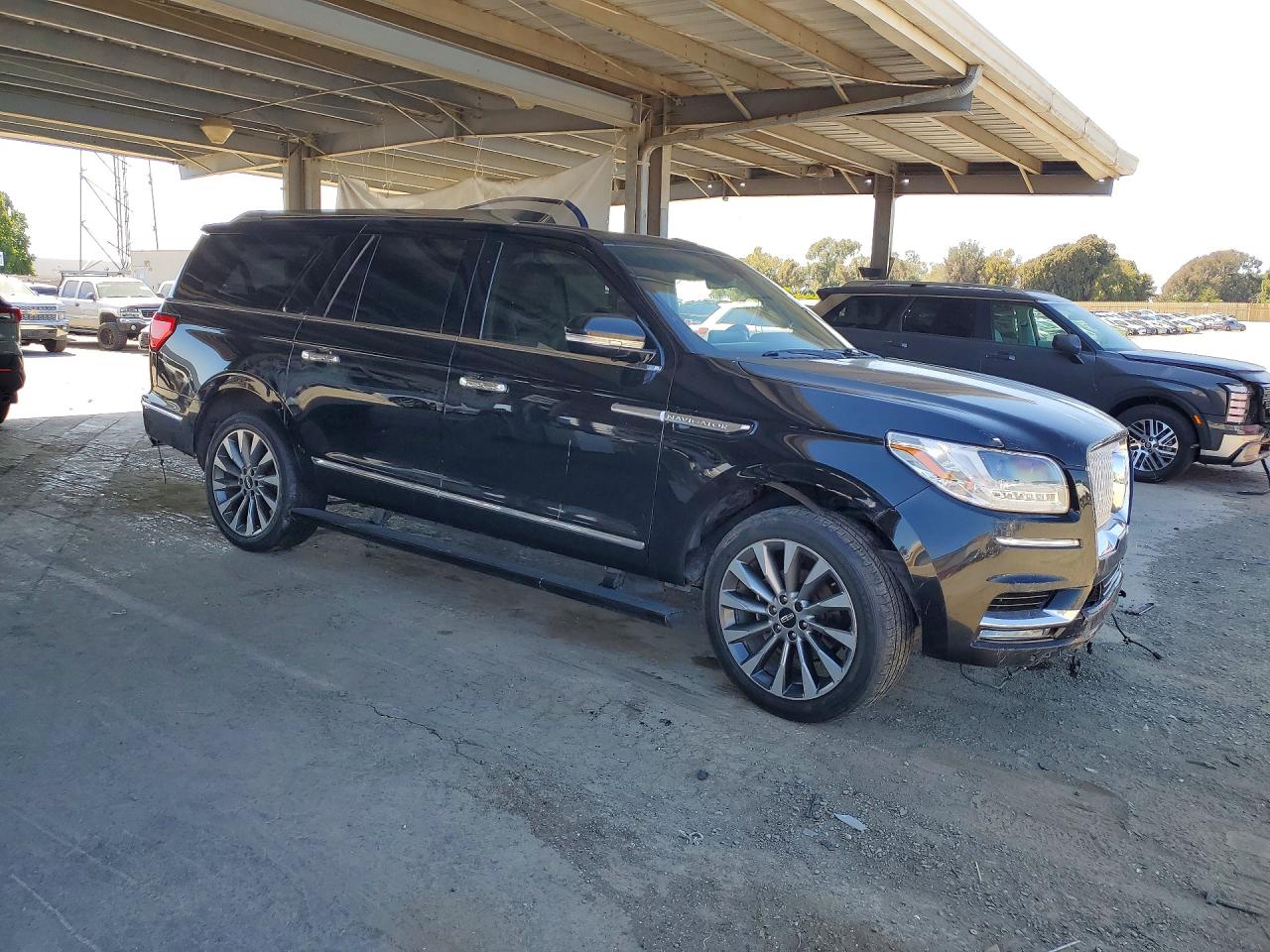 Lincoln Navigator L Select
