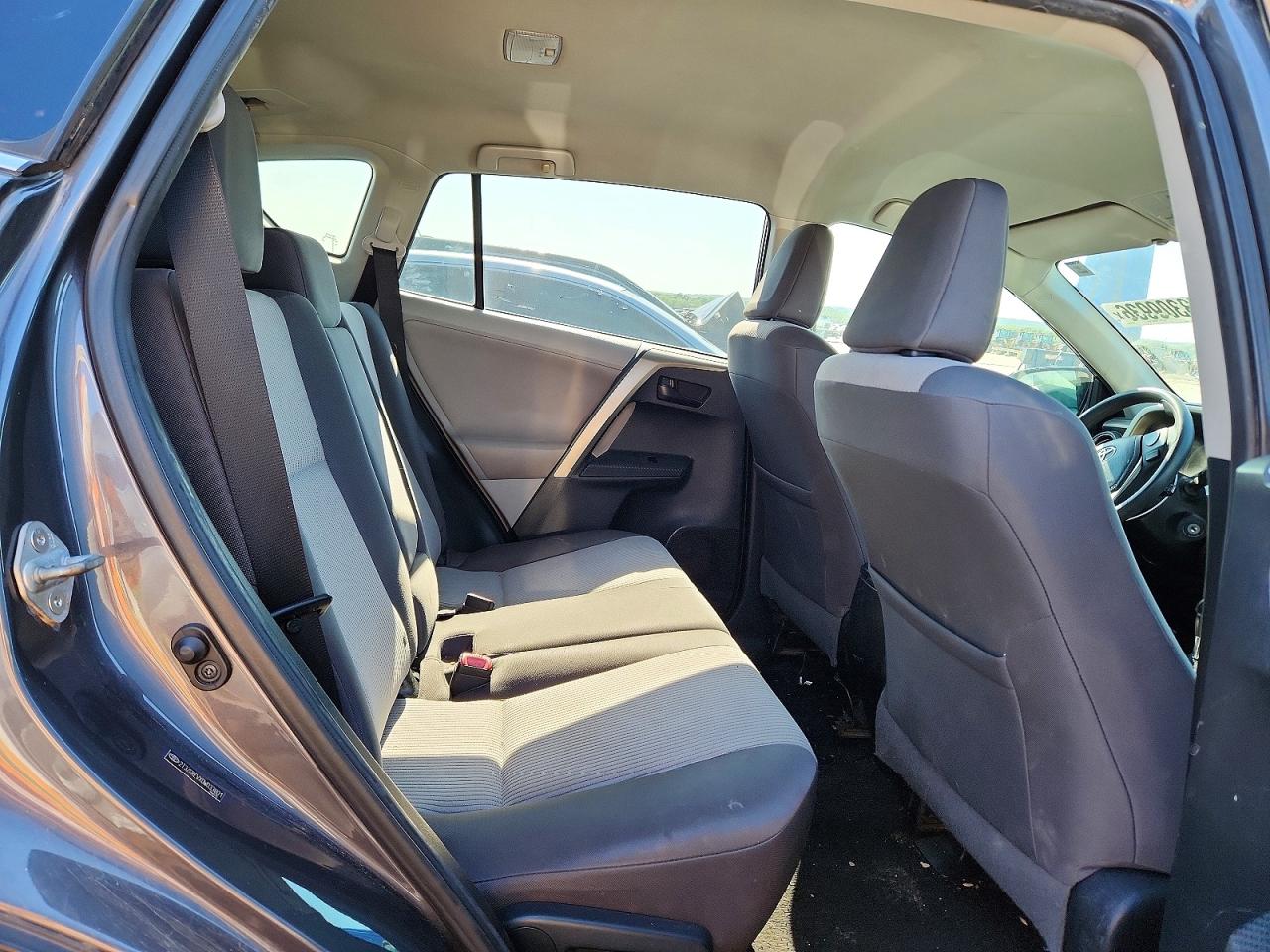 Toyota RAV4 Le