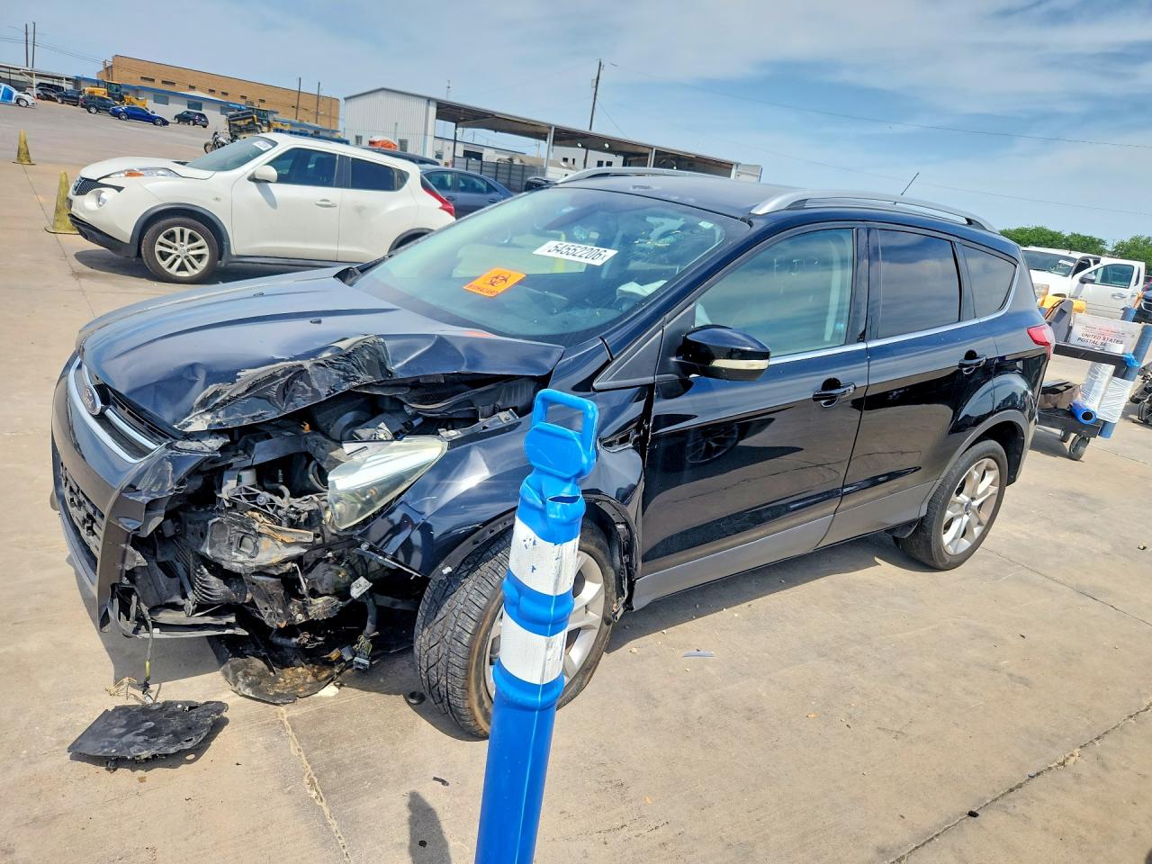 Salvage Ford Escape Image