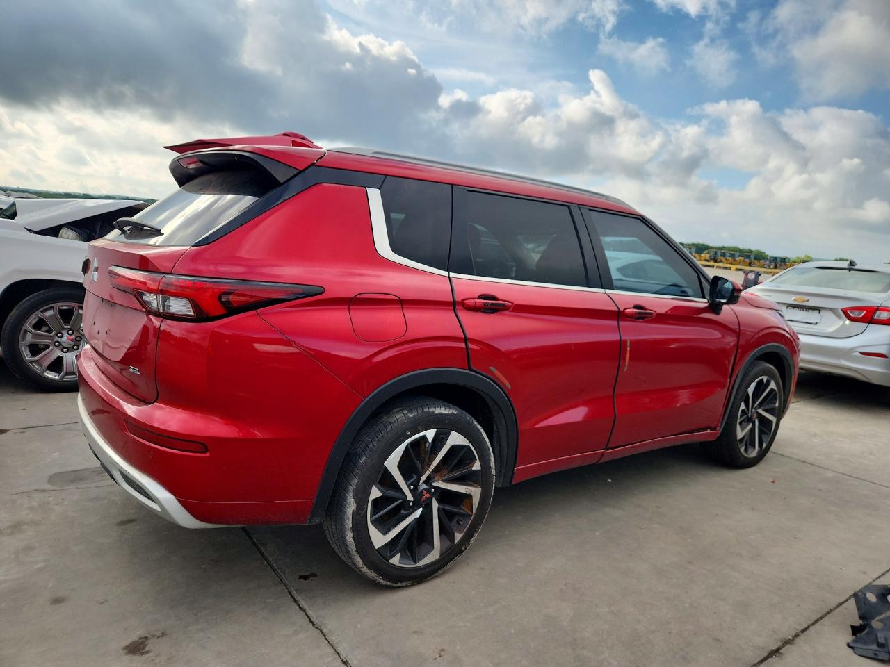 Mitsubishi Outlander Sel