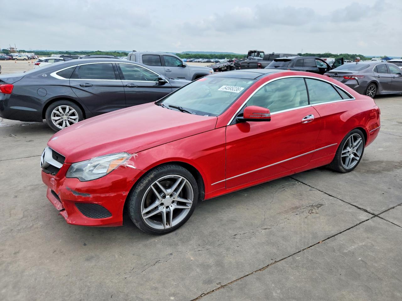 Salvage Mercedes-Benz E-Class Image
