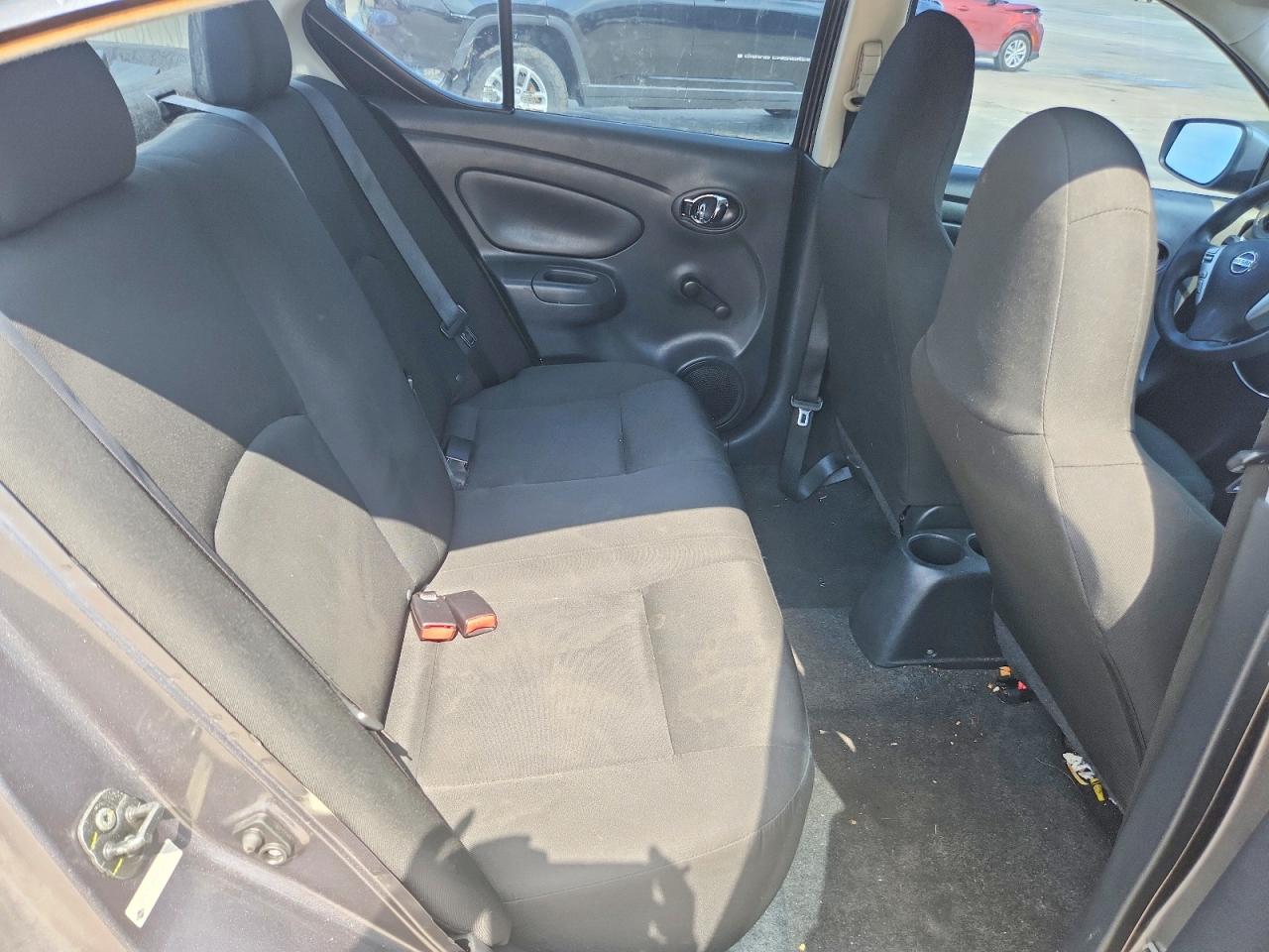 Nissan Versa 1.6 S Plus