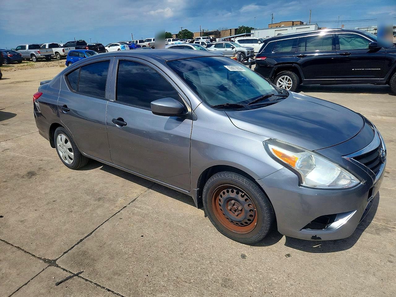 Nissan Versa 1.6 S Plus