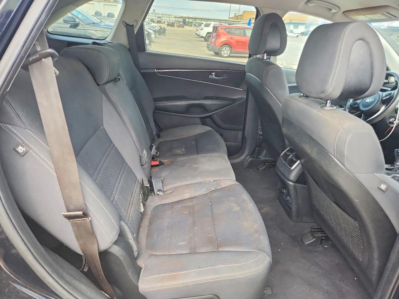 Kia Sorento Lx V6