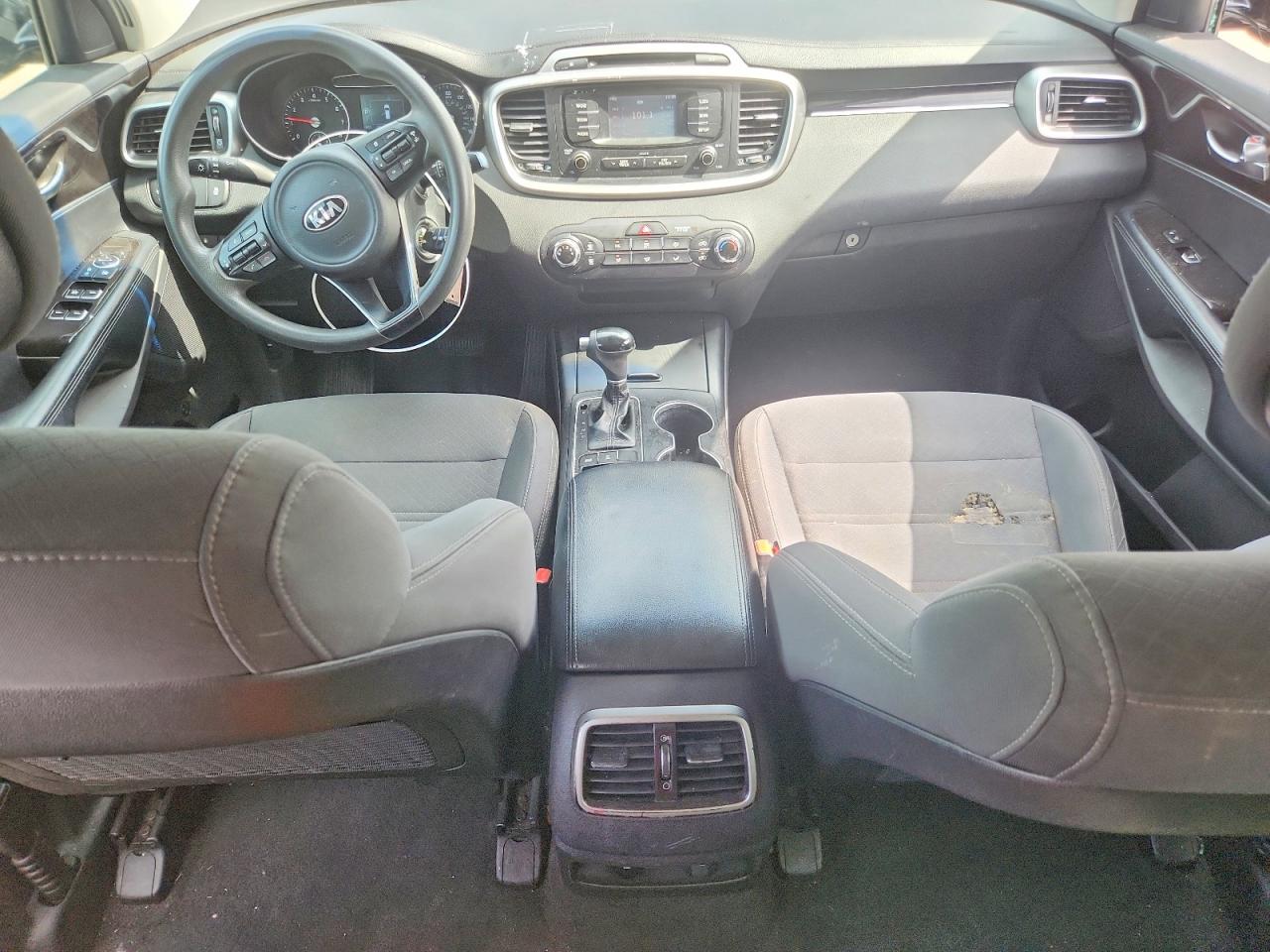 Kia Sorento Lx V6