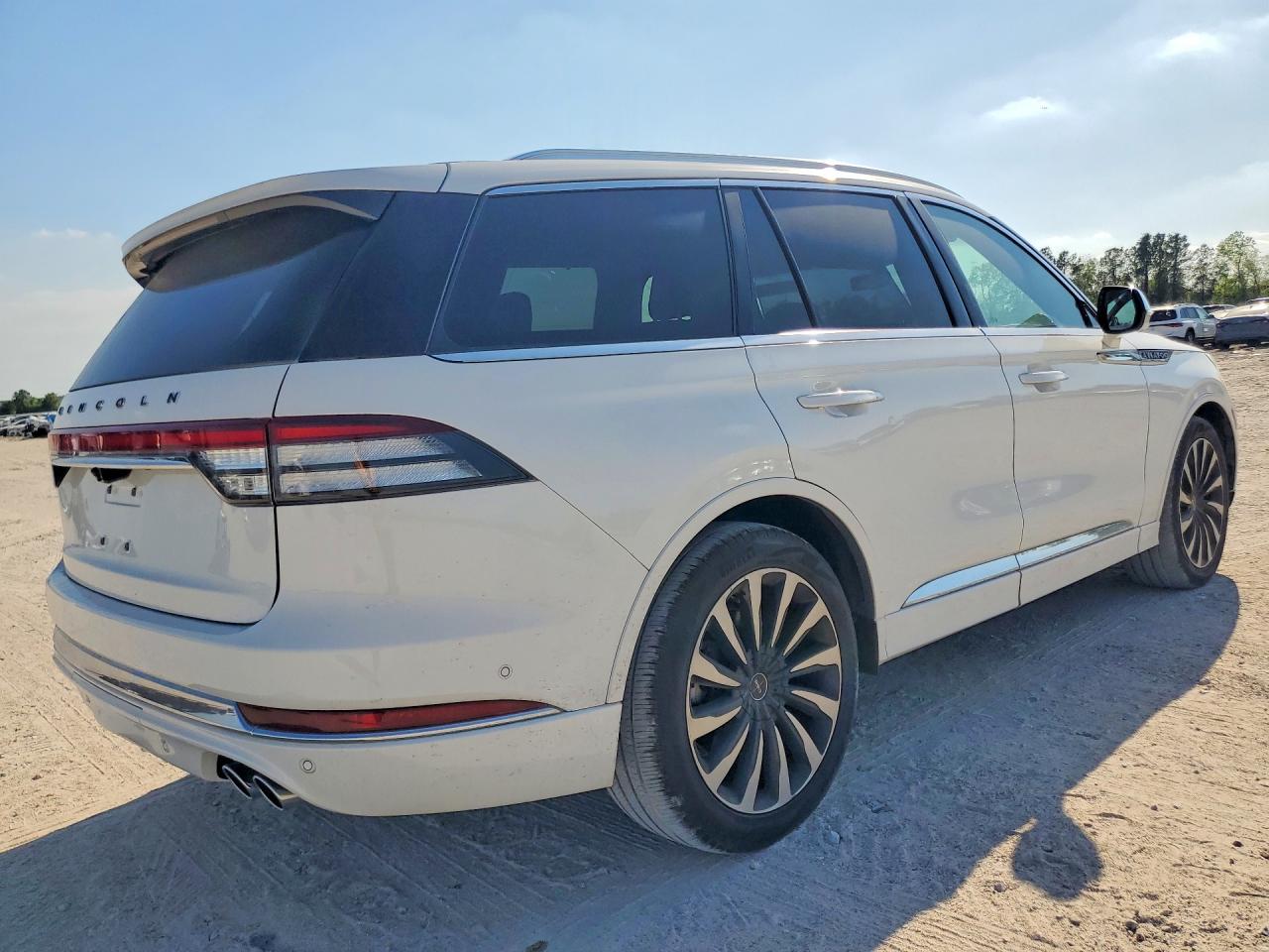 Lincoln Aviator Black Label Grand Touring