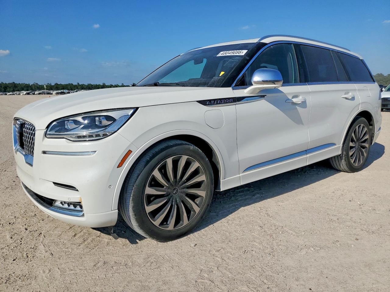 Salvage Lincoln Aviator Image
