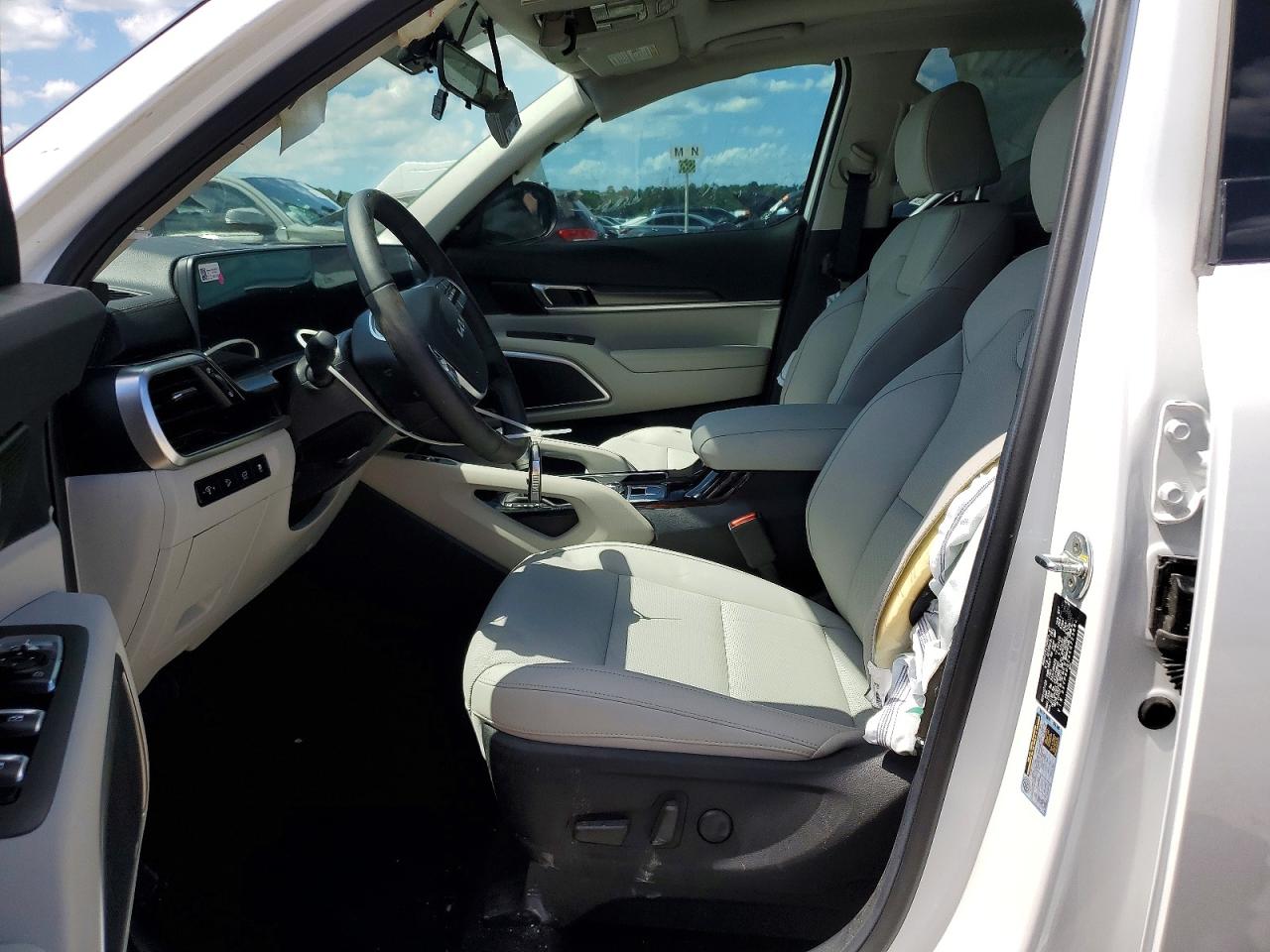 Kia Telluride S