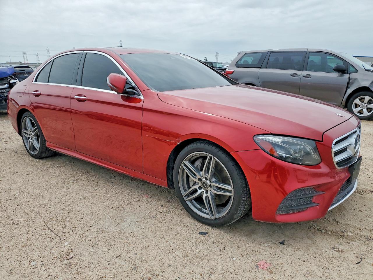 Mercedes-Benz E-Class 300
