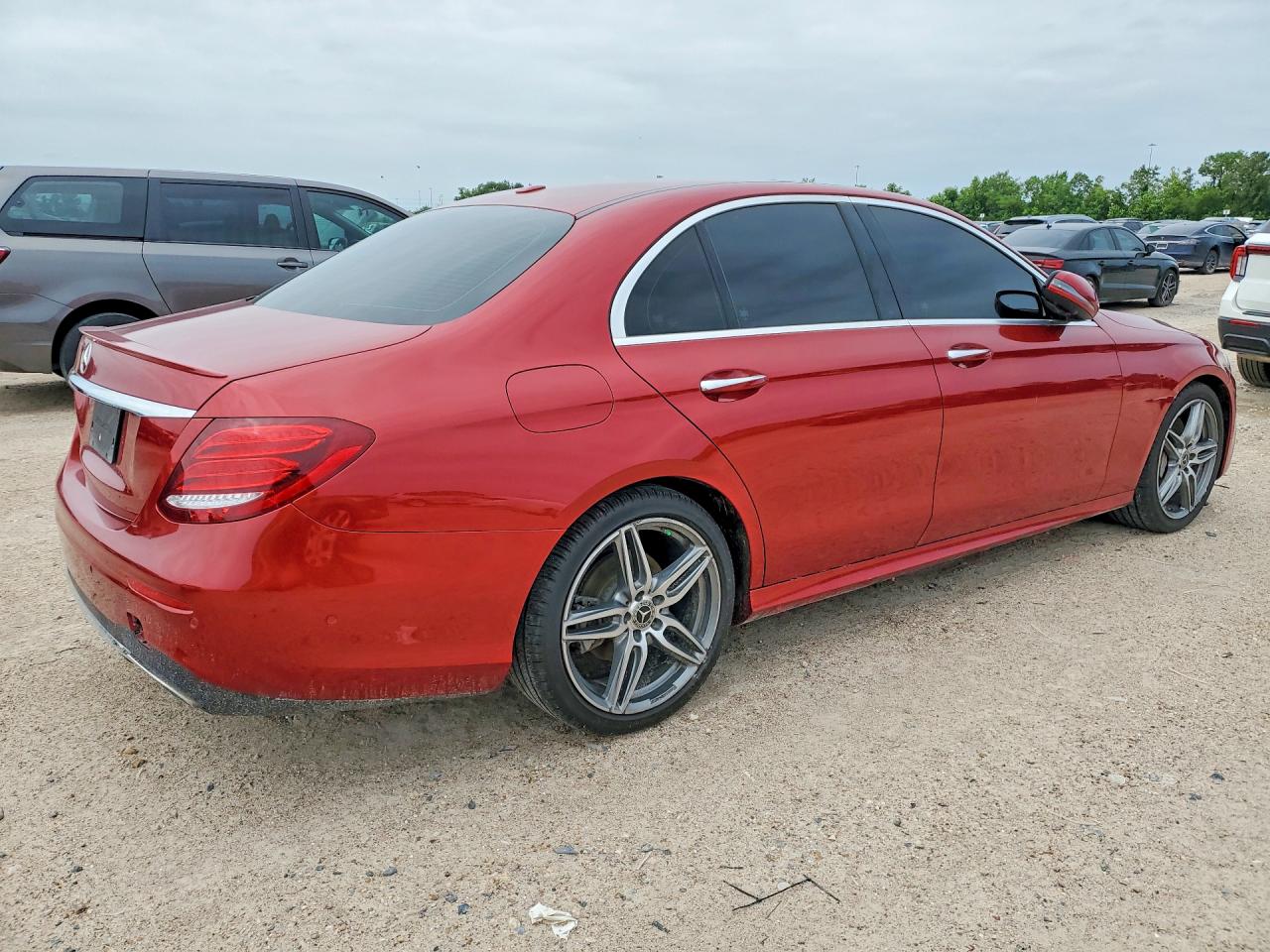 Mercedes-Benz E-Class 300