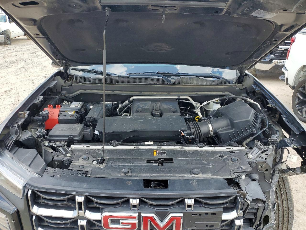 GMC Canyon At4