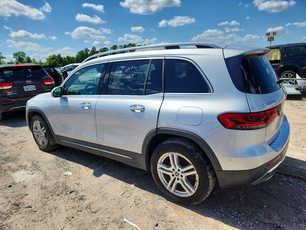 Mercedes-Benz GLB 250 4matic