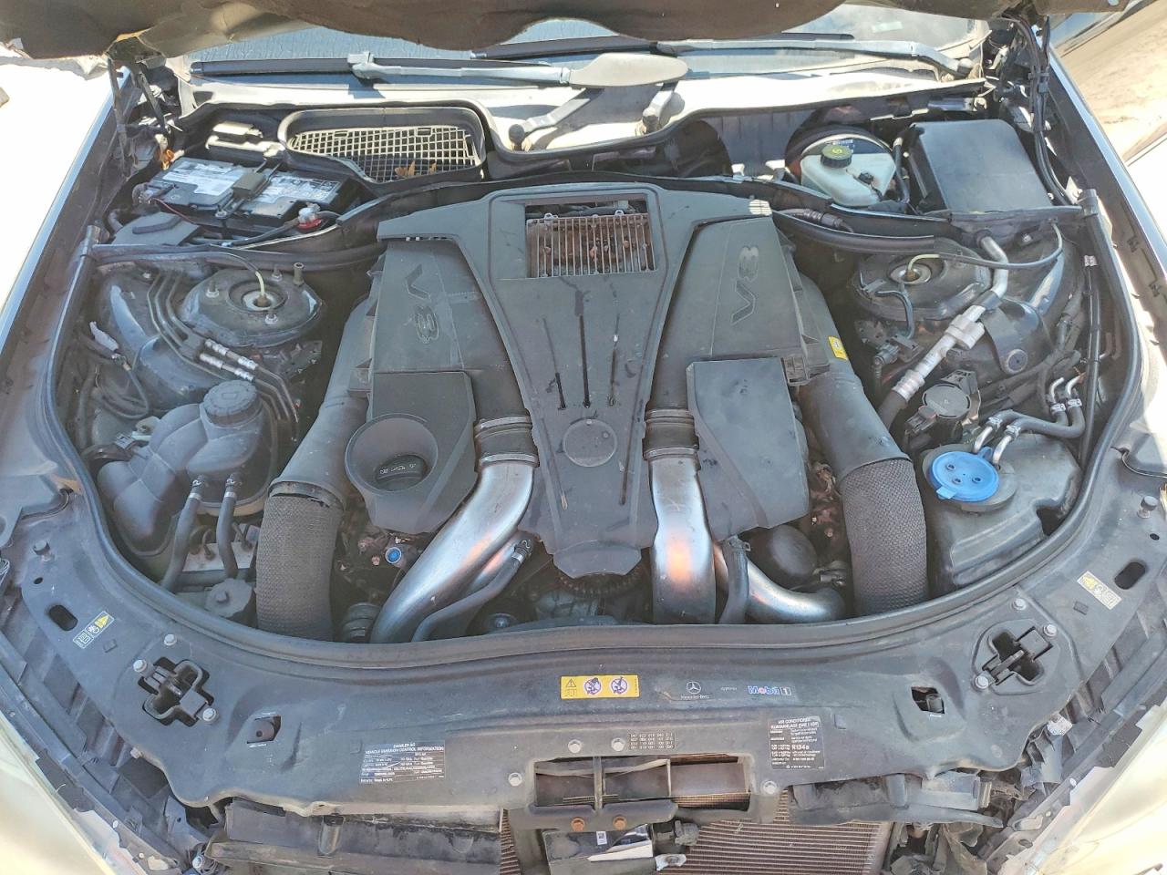 Mercedes-Benz S-Class 550