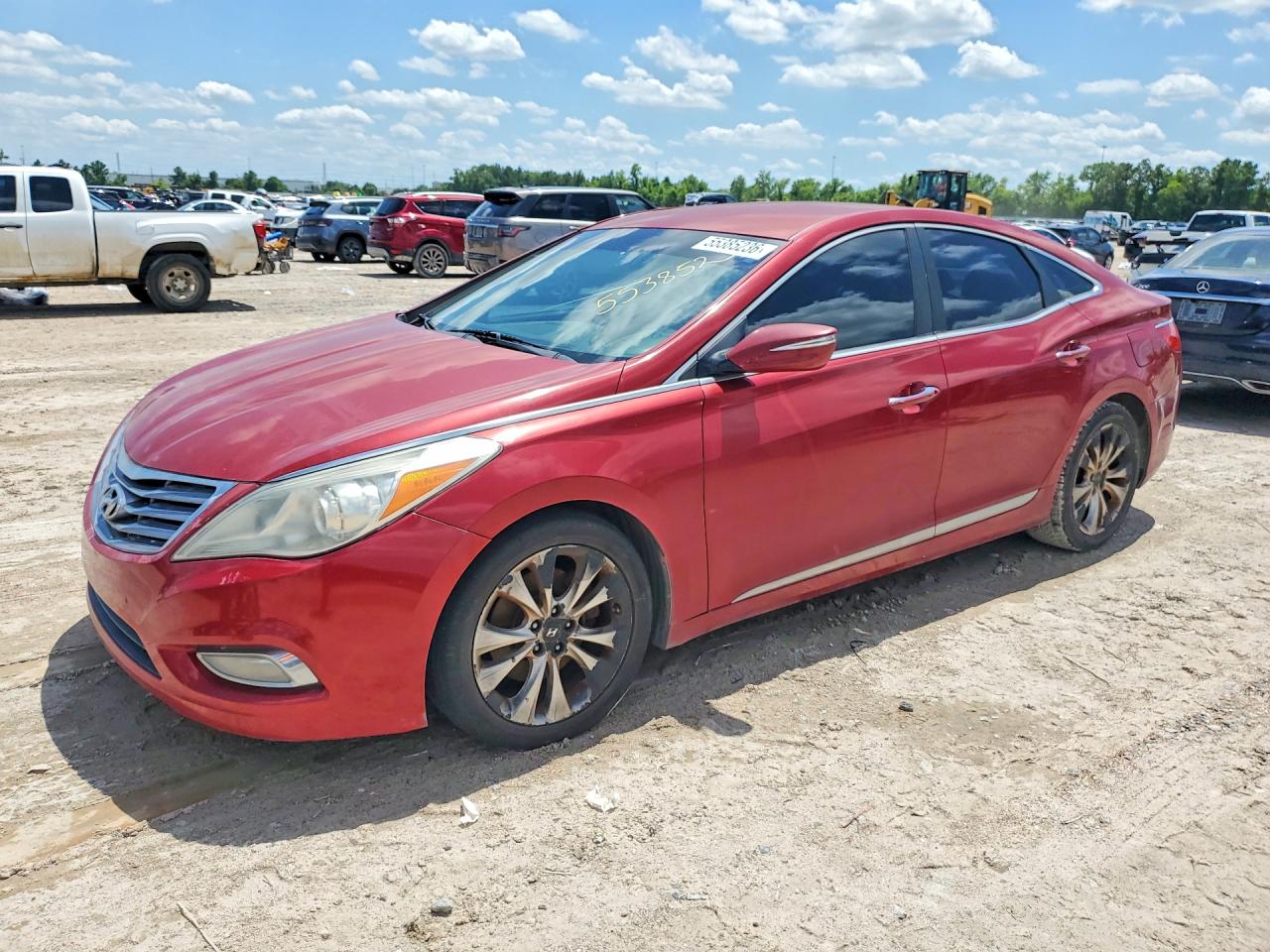 Salvage Hyundai Azera Image