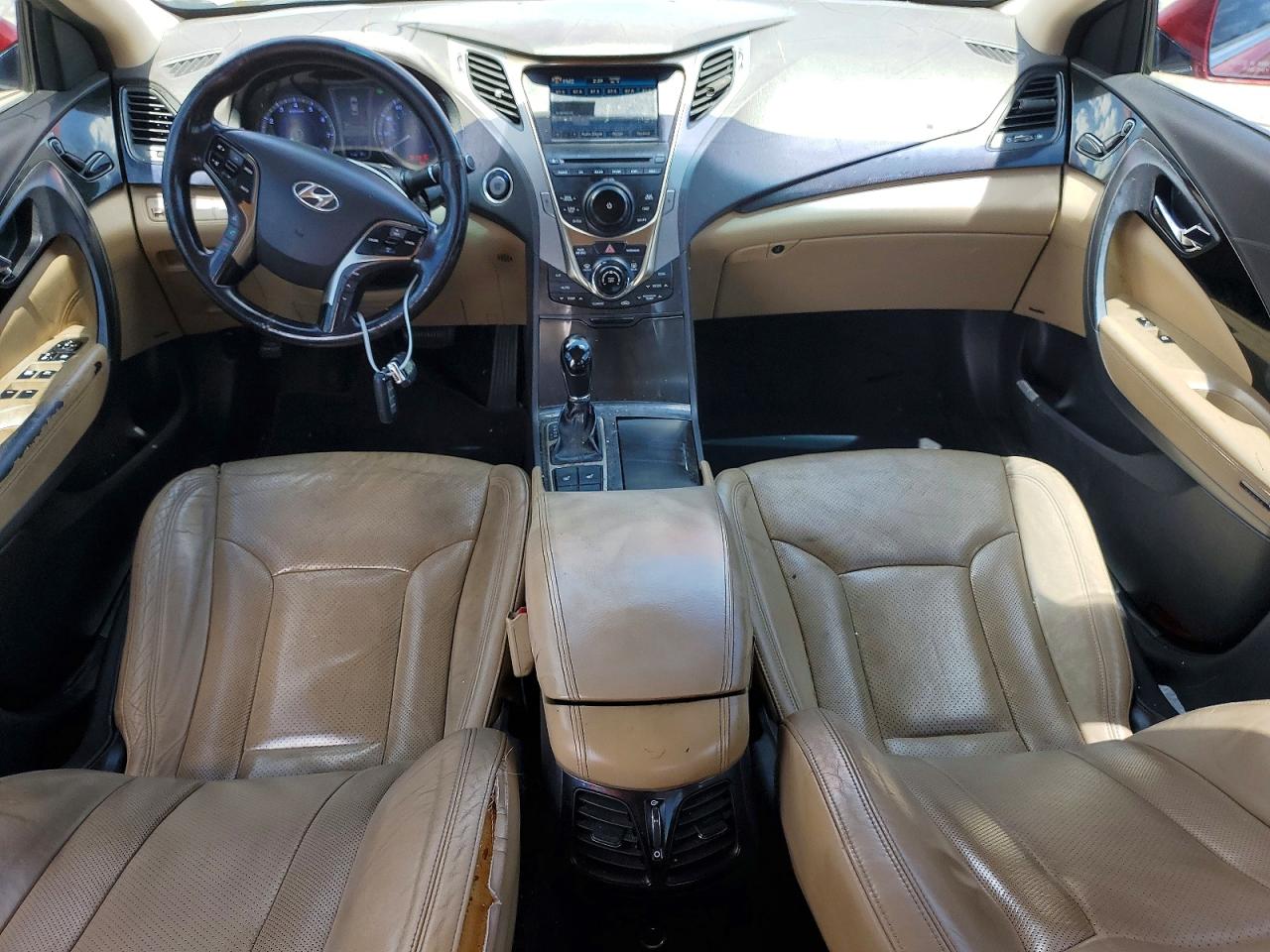 Hyundai Azera Base