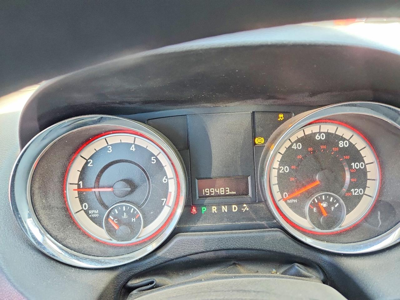 Dodge Caravan Se