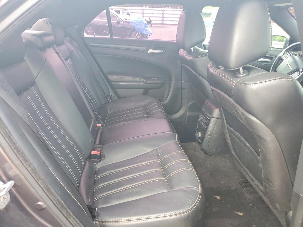 Chrysler 300 S