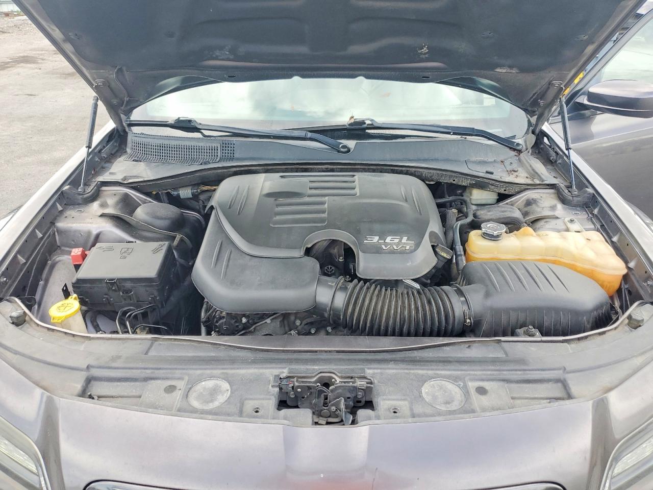Chrysler 300 S