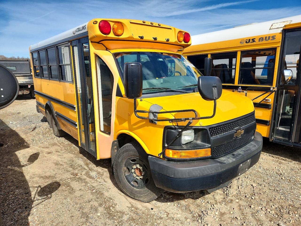 Salvage Chevrolet Express Image