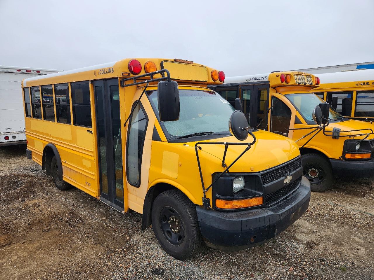 Salvage Chevrolet Express Image