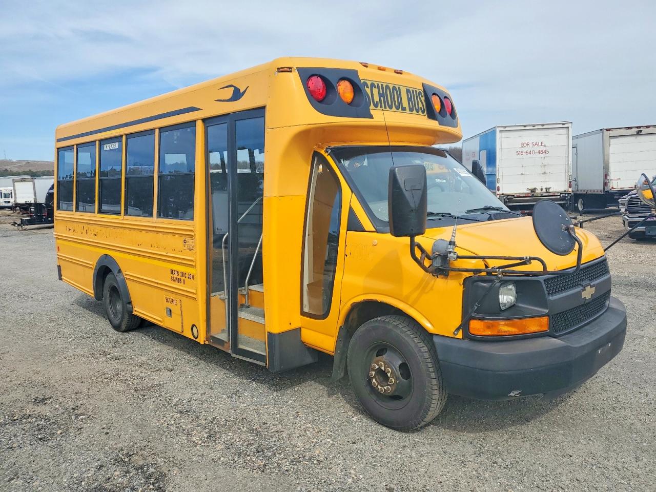 Salvage Chevrolet Express Image