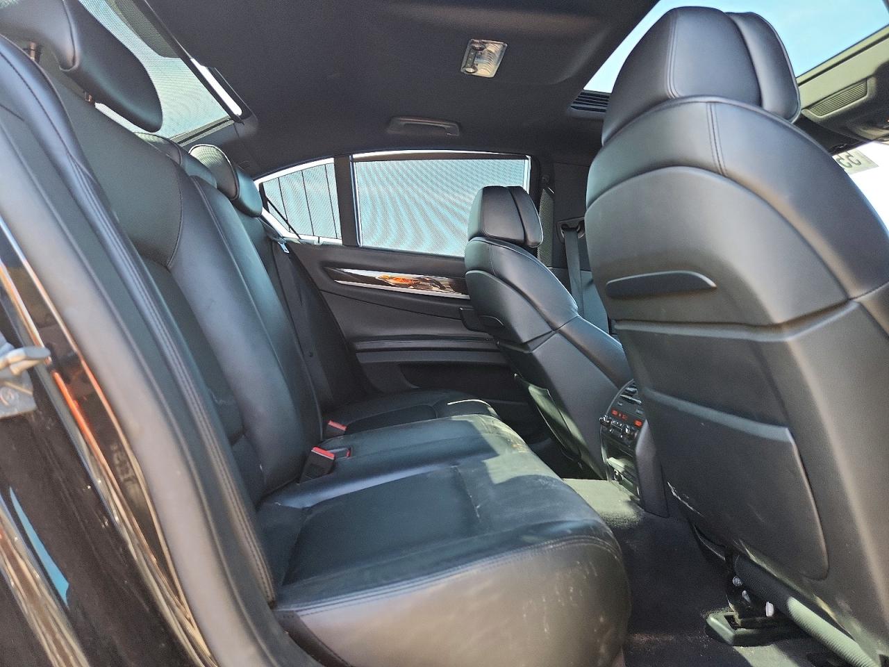 BMW 7 Series Xi