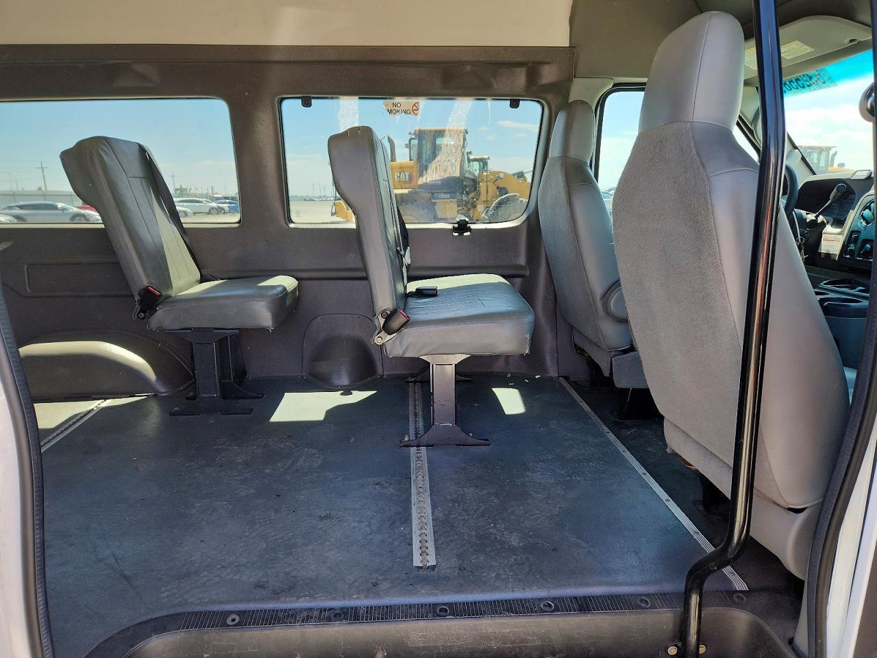 Ford Econoline E250 Van