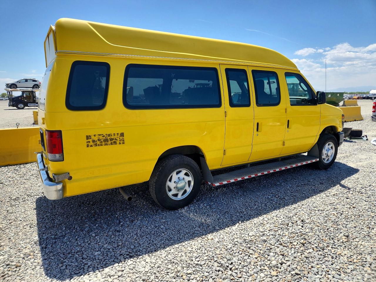 Ford Econoline E250 Van