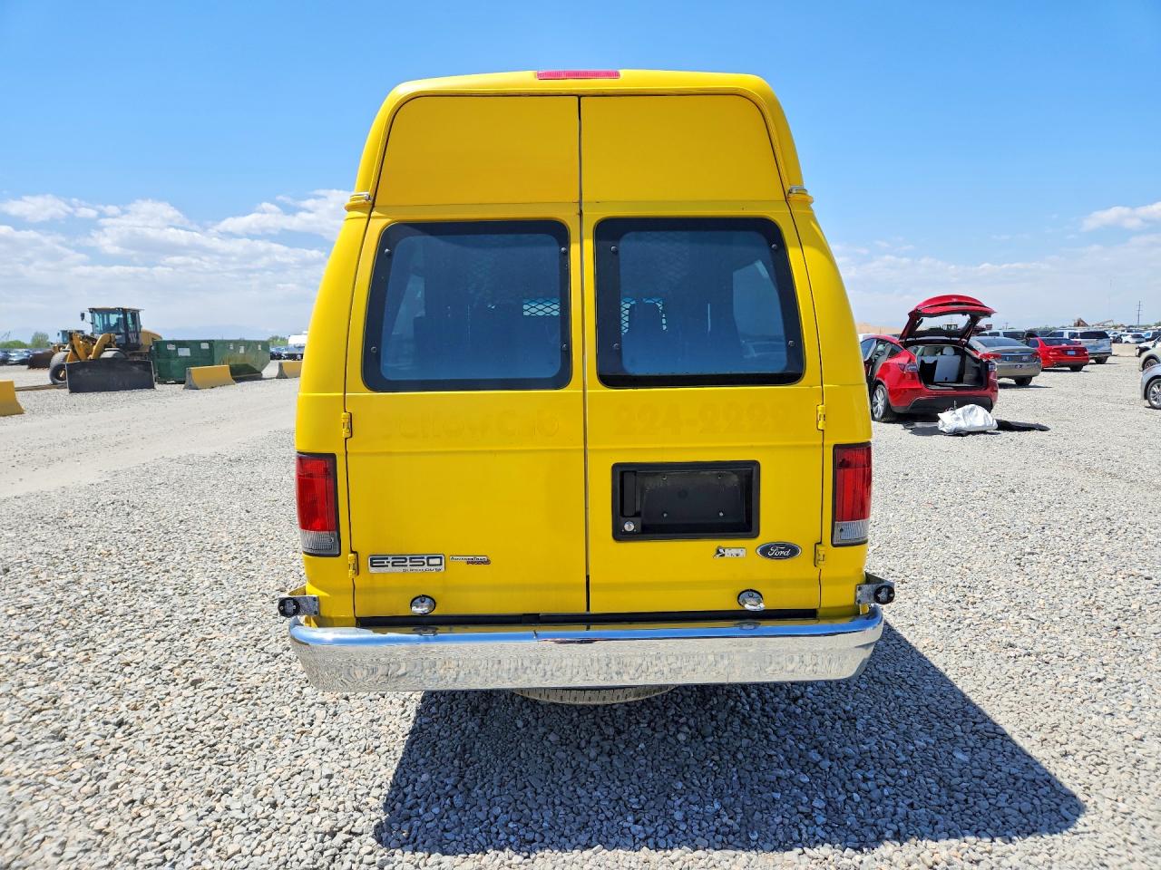 Ford Econoline E250 Van