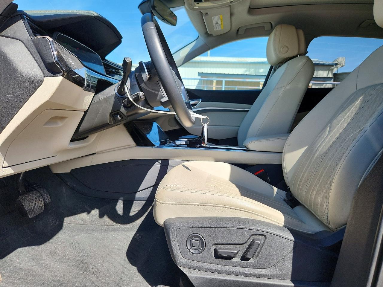 Audi Q8 Premium Plus