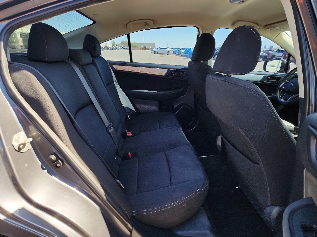 Subaru Legacy 2.5i