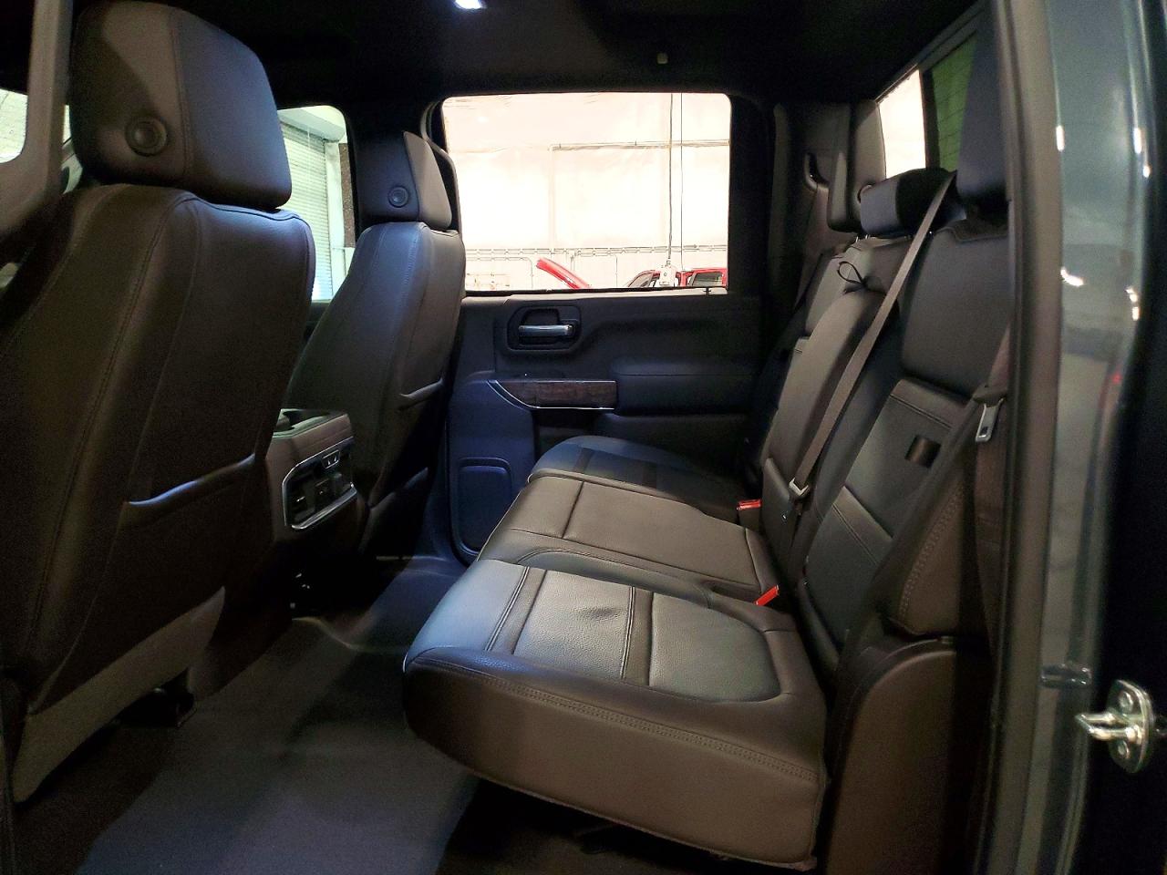 GMC Sierra K3500 Denali